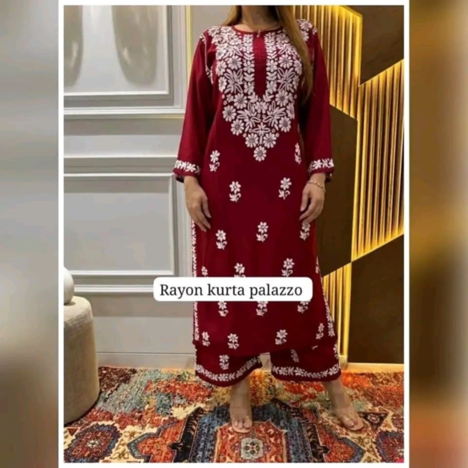 Lucknow Two Pc Marron